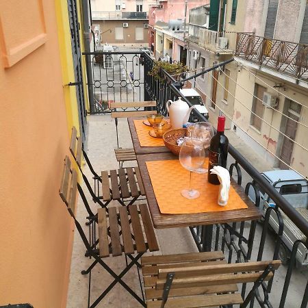 Apartamento Happy House Wifi Free Bici Free Avola Exterior foto