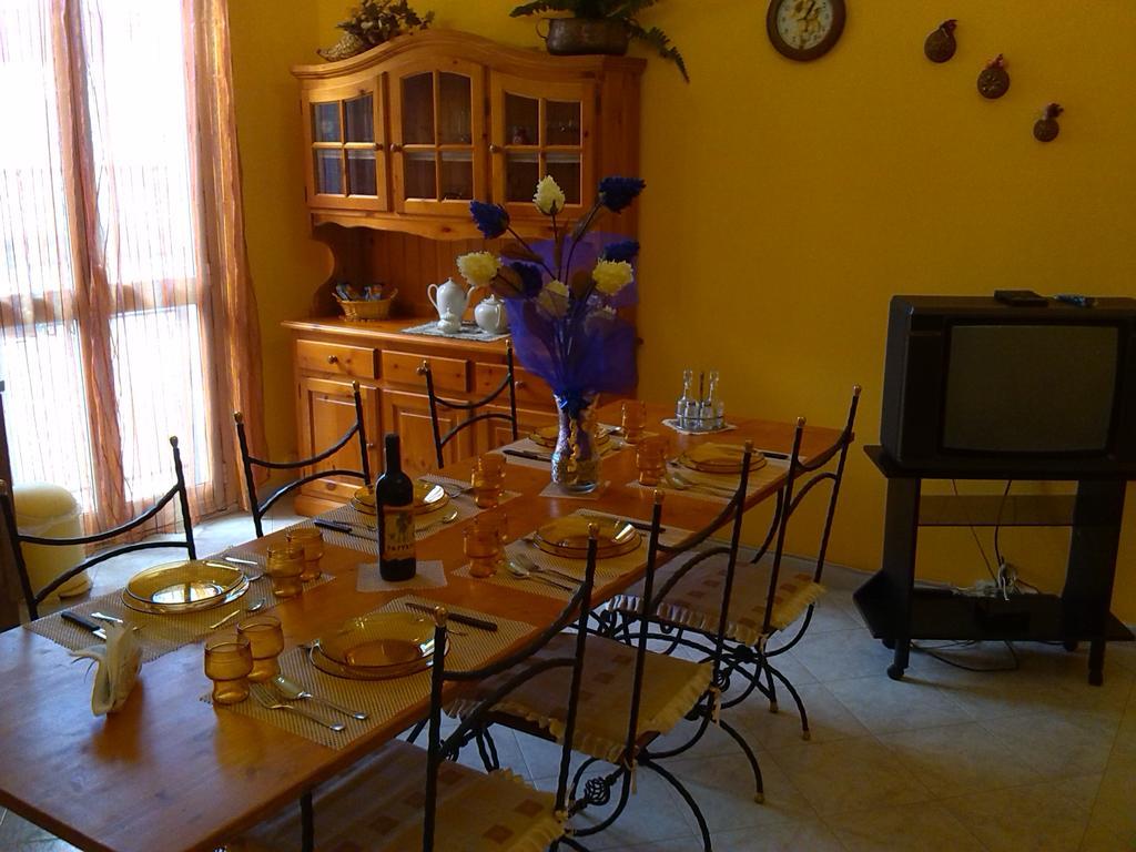 Apartamento Happy House Wifi Free Bici Free Avola Exterior foto